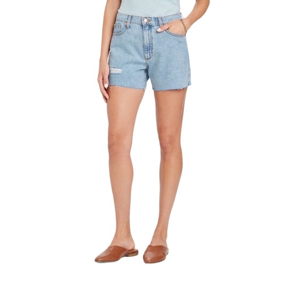 Universal Thread Pants - Nwt Universal Thread Boyfriend Fit Jean Shorts Size 6 Raw Hem Distressed Light